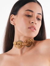 Wisteria Choker  Gold